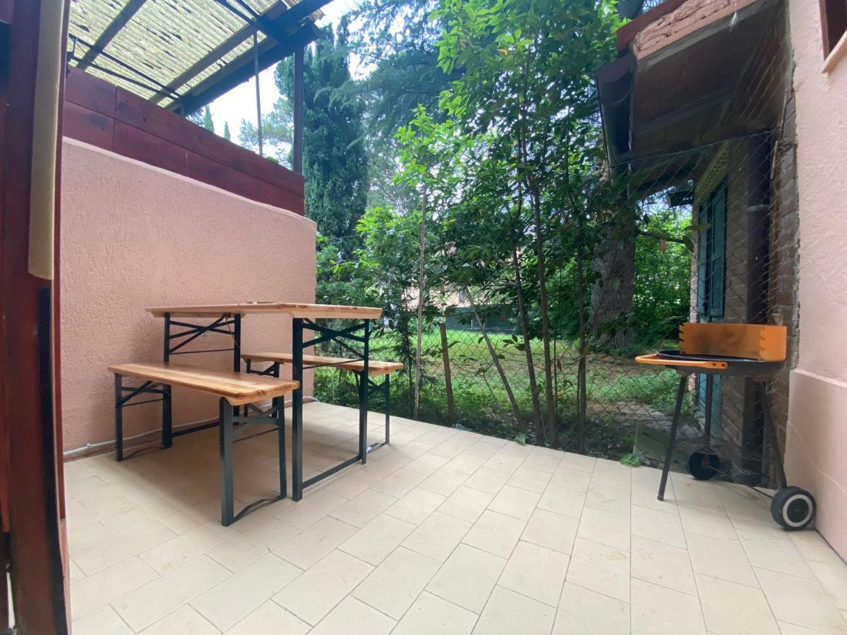 Robhouse Hotel Фабриано Екстериор снимка