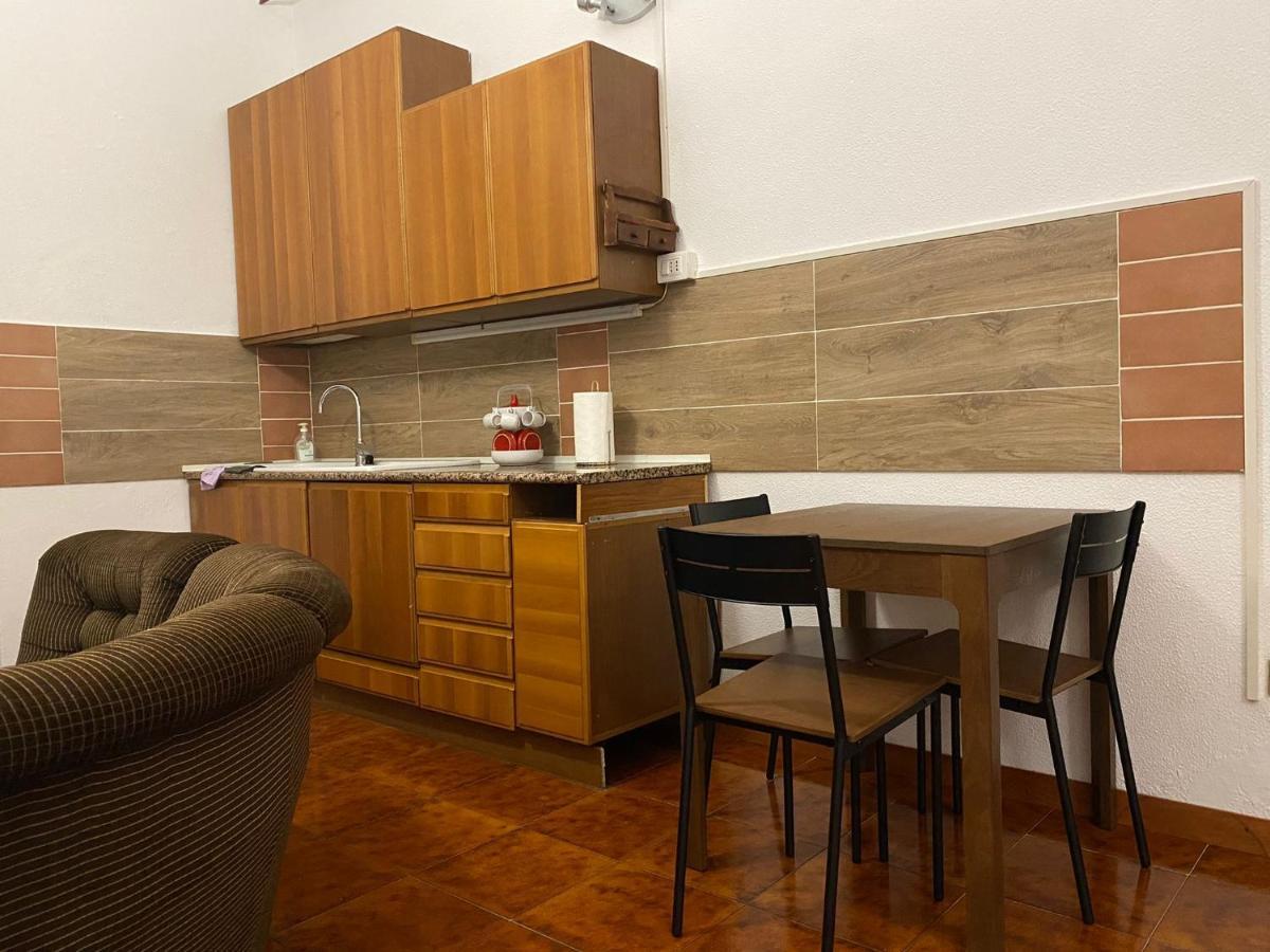 Robhouse Hotel Фабриано Екстериор снимка